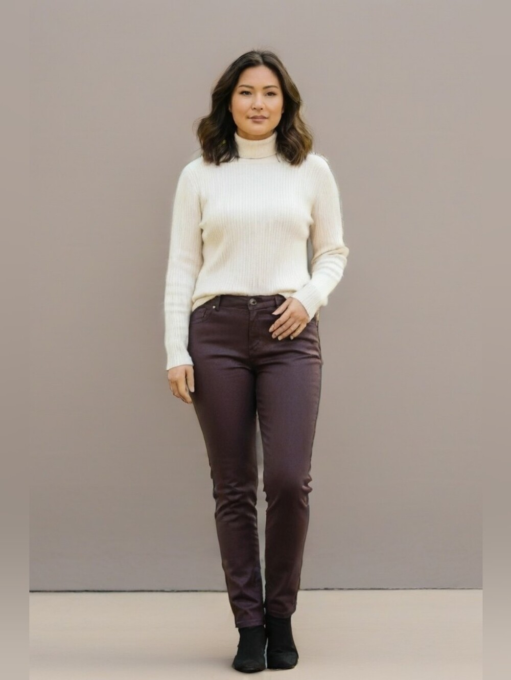 CATO Fashions Skinny Leg Wine Pant - Size 12 NWT